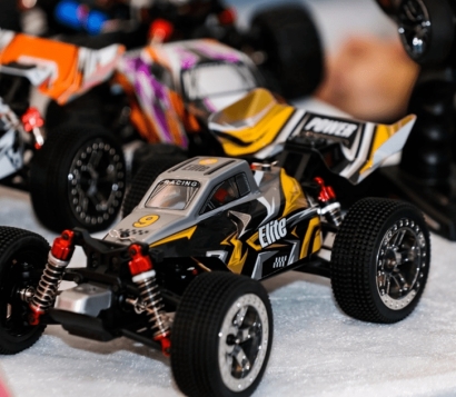 青島玩具進(jìn)口報(bào)關(guān)報(bào)檢流程及費(fèi)用一站式門到門