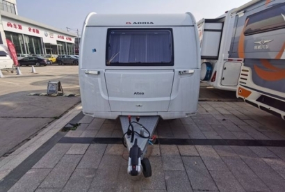 上海進口拖掛式房車代理清關