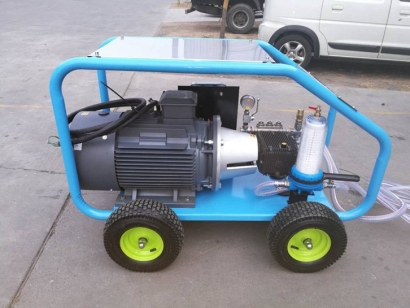 昆山路面清洗機(jī)進(jìn)口報關(guān)流程及費用一站式門到門