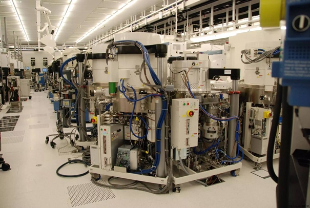 1634639103673499.jpg 半導體設備進口清關公司